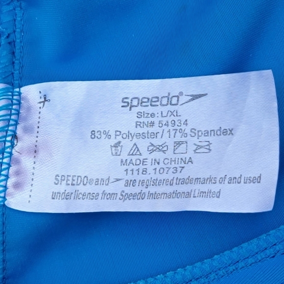 Speedo Blue Toddler Bucket Hat Shark Design Chin Strap UV50 Protection Size X/XL - Picture 5 of 8